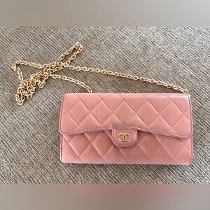 Authentic CHANEL quilted wallet with removable unbranded chain crossbody